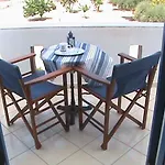 Castello Azzurro Agia Anna (Naxos)